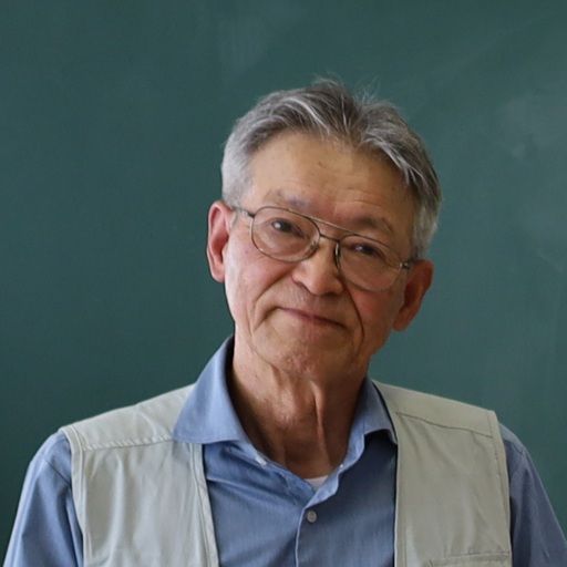 木工作家 田中康次（たなか こうじ）氏の写真